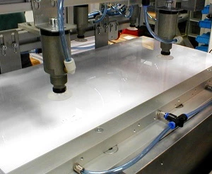 Vakuum Hubzylinder zur Vereinzelug von Bögen