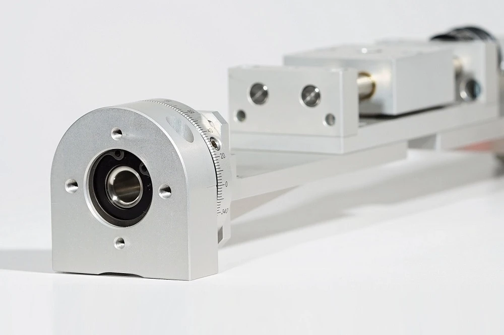 Counter bearing detail